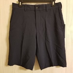 Walter Hagen 11 Majors Men's Size W30 Plaid Flat Front Stretch Navy Golf Shorts